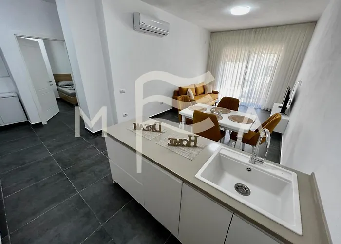 Brilliant 626 Apartment *